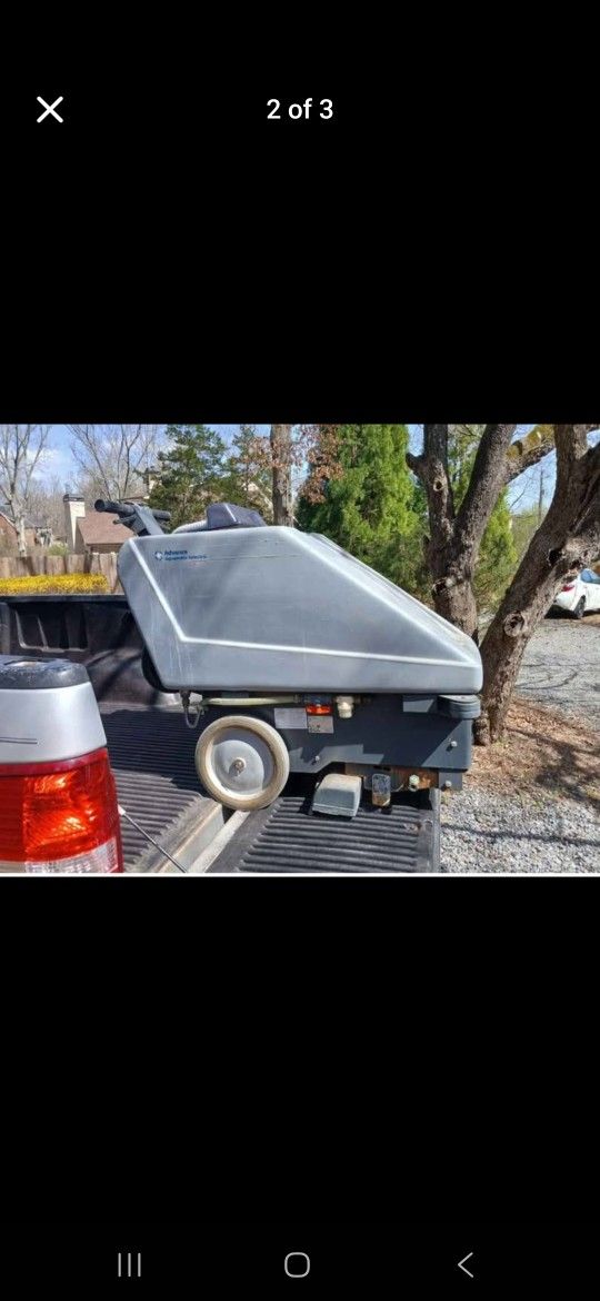Carpet Cleaning Machine