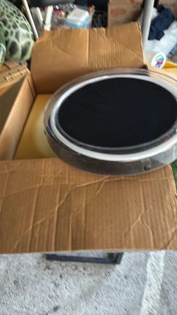 I HAVE 2 LED LAMPS GOOD CONDITION