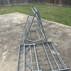 Foldable bed frames 2 Twins 