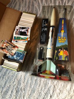 Estes Industries Rocket Kit-as is