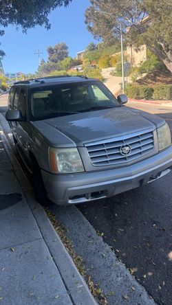 2004 Cadillac Escalade