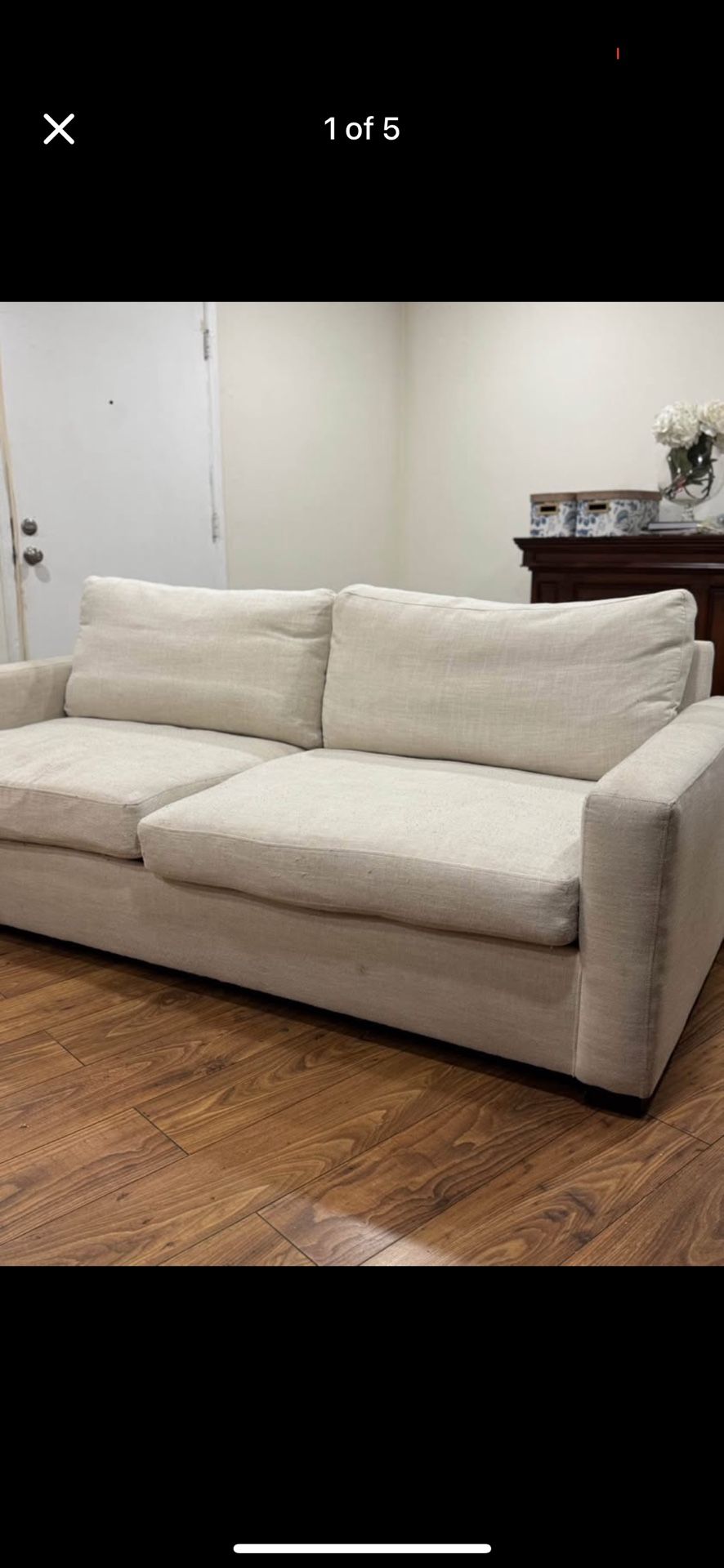 Magnolia homes Sofa