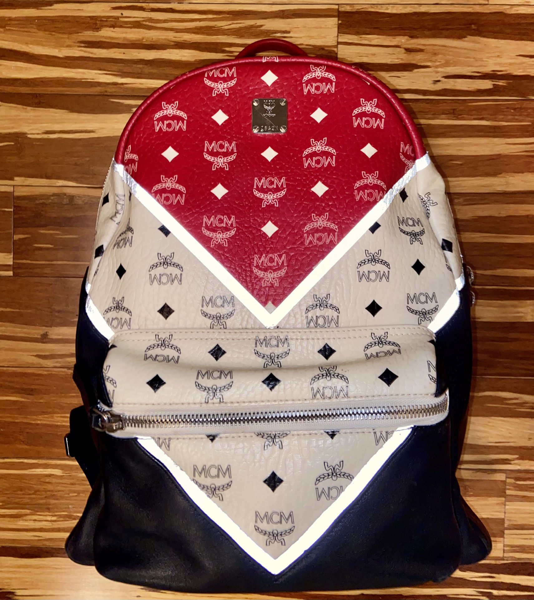 MCM AUTHENTIC BACKPACK