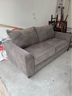 $&@ PULL OUT COUCH $&@
