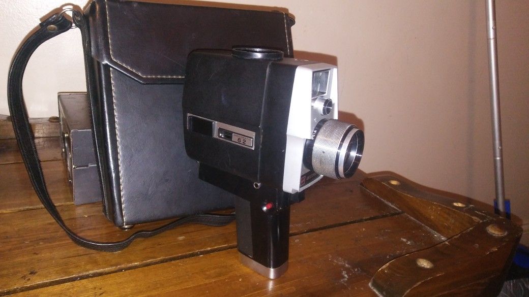 Vintage GAF Anscomatic 62 Super 8 Movie Camera 1967
