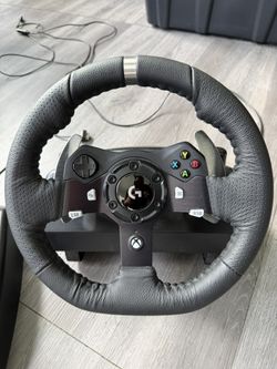 Logitech Racing Wheel And Pedals For Xbox