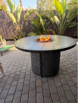 Firepit table with 6 chairs