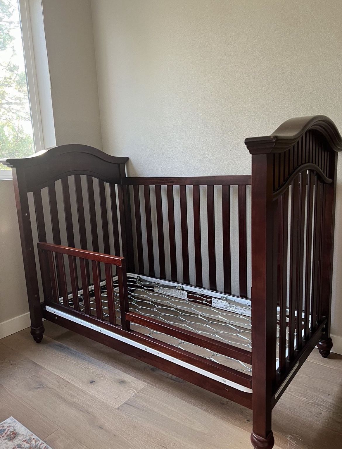 Infant Crib To Toddler Bed With Mattress for Sale in Issaquah, WA OfferUp