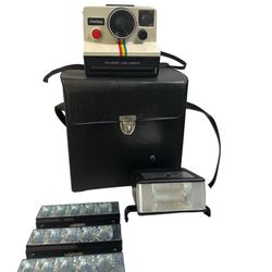  Vintage Polaroid Onestep SX-70 Land Camera with Case,Flash Bars and Continental InstaFlash Model D Flash
