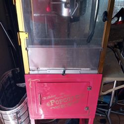 Popcorn Machine 
