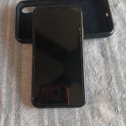 iPhone 8 With Apple Charging Case