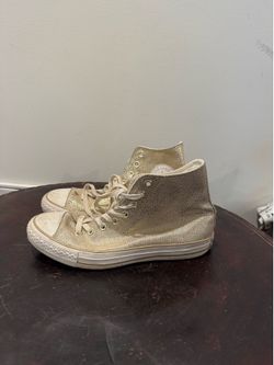 Women’s Converse High-Top Sneakers in Metallic Gold size 9