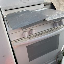 Gas Stove Small Fridge