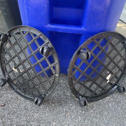 Black Rolling Metal Plant Pedestal