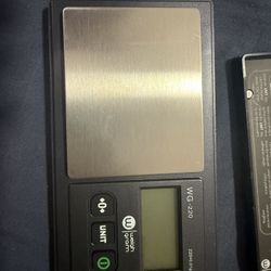 WG-220 Rechargeable Pocket Scale