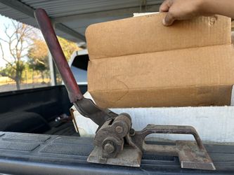Strapping Machine