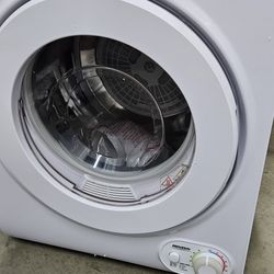 Rovsun 5.5lbs capacity portable clothes dryer