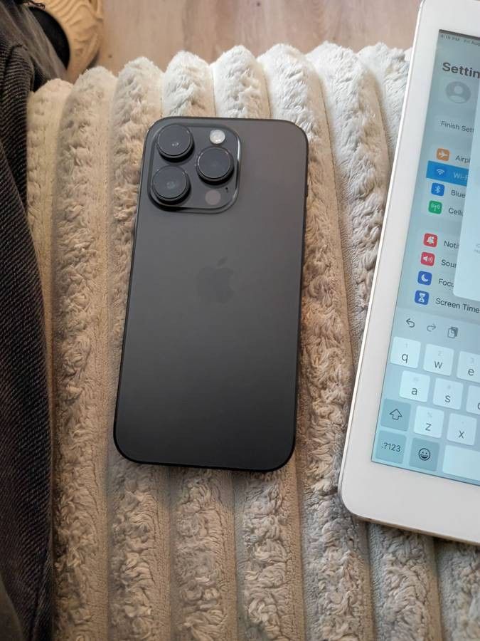 iPhone 14 PRO 512GB Unlocked With A Warranty! Also Please Check Out Our Profile For Prices Of Other iPhones Like 12 Pro 13 14 Plus 15 Pro Max 