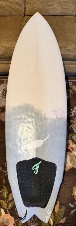 Chili surfboard Pina Colada 5’11