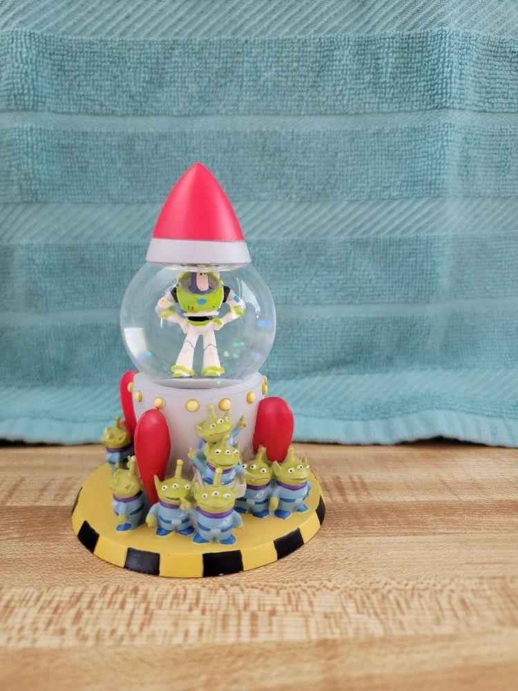 Disney Snow globe toy story buzz lightyear alien Rocket