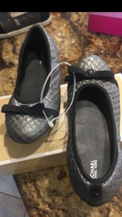 Pewter shimmer New in box Size 4 Retail $55