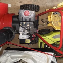 Troy bilt Snow Blower 
