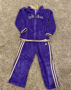 Toddler Girls 4T matching athletic sets lot