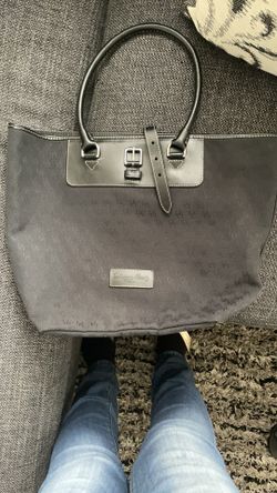 Dooney & Bourke