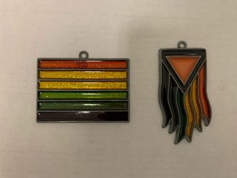 (2) - LGBTQ - Sun Catchers - (New) $ 10 - For Both