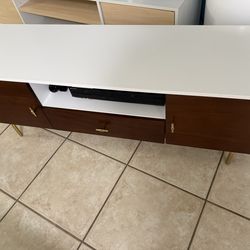 TV stand