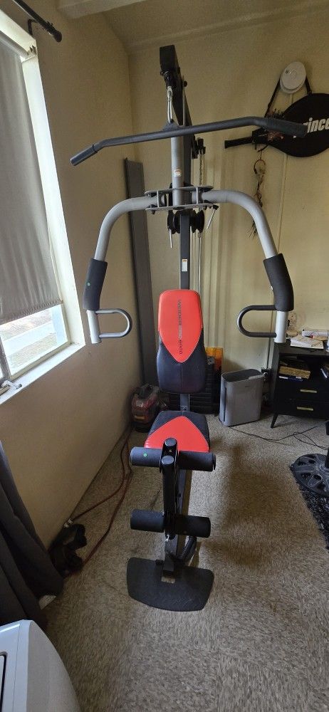 Weider Pro 6900 Home Gym System with 125 Weight Stack