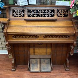 Antique pump Organ J Estey And company