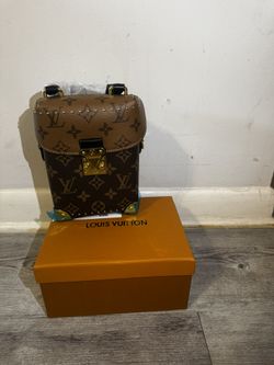 Cartera Lv