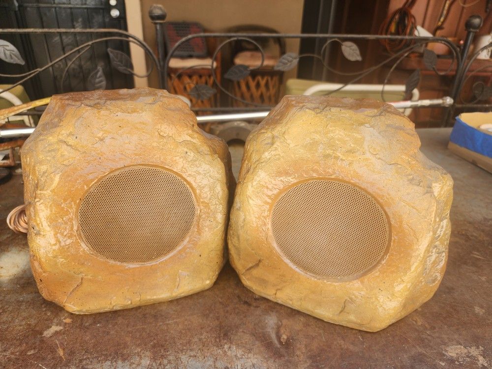 Rock Speaker