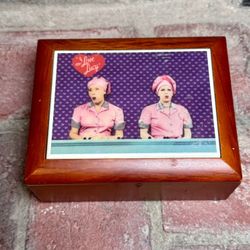 I Love Lucy Jewelry Music Box 