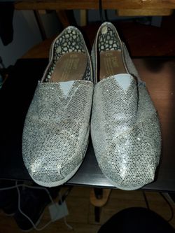 TOMS Silver Glitter Flats Size 7