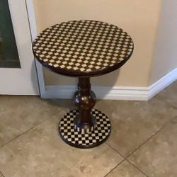 This Is A Beautiful Accent Table 