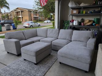 Modular sectional