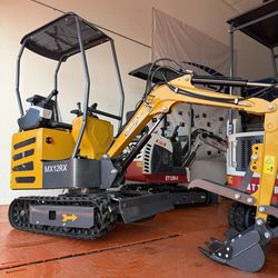 New Mini Excavator For Sale! Hablamos Español! $4,450! New! 0 Hours! MX12RX!