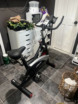 Indoor Cycling Bike *Like New*