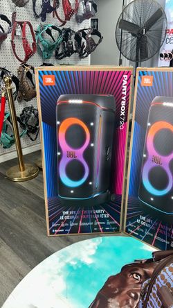JBL PartyBox 720 Loudest Battery-Powered Party Speaker with Superior Pro Sound & Futuristic Lightshow - Black  1,099