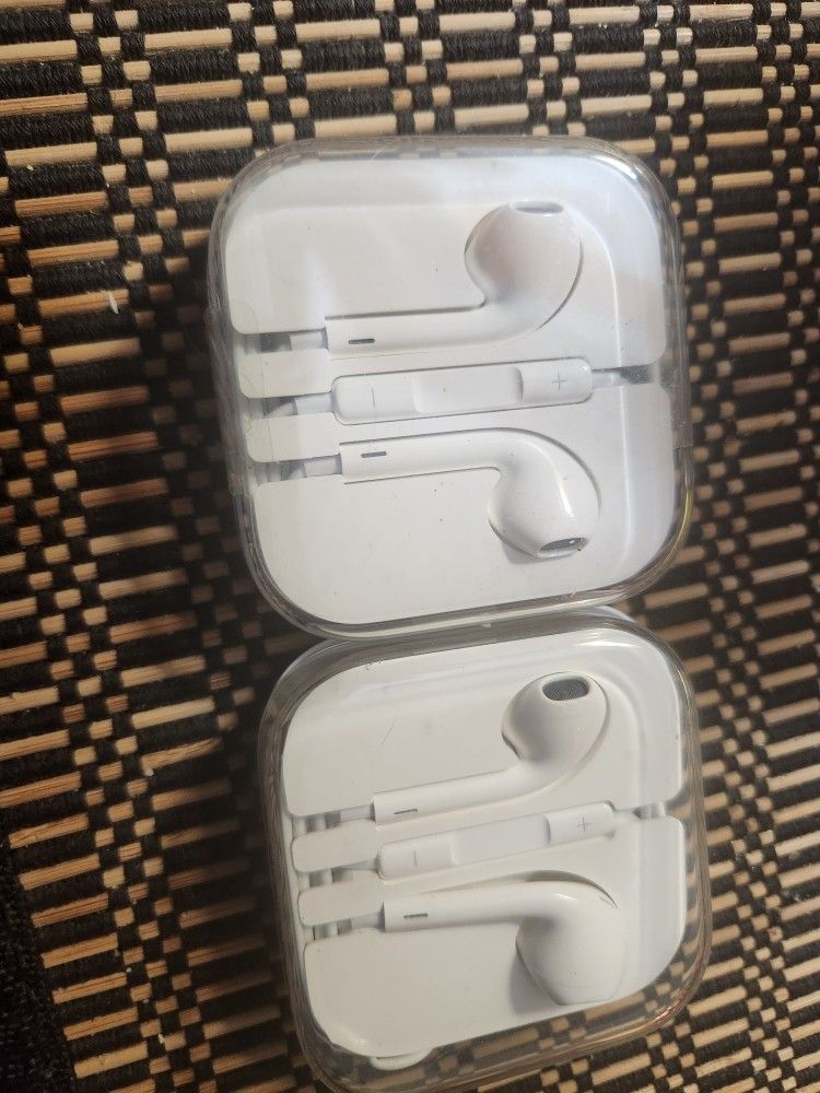 2 SETS OF APPLE Wired EAR BUDS NEVER USED