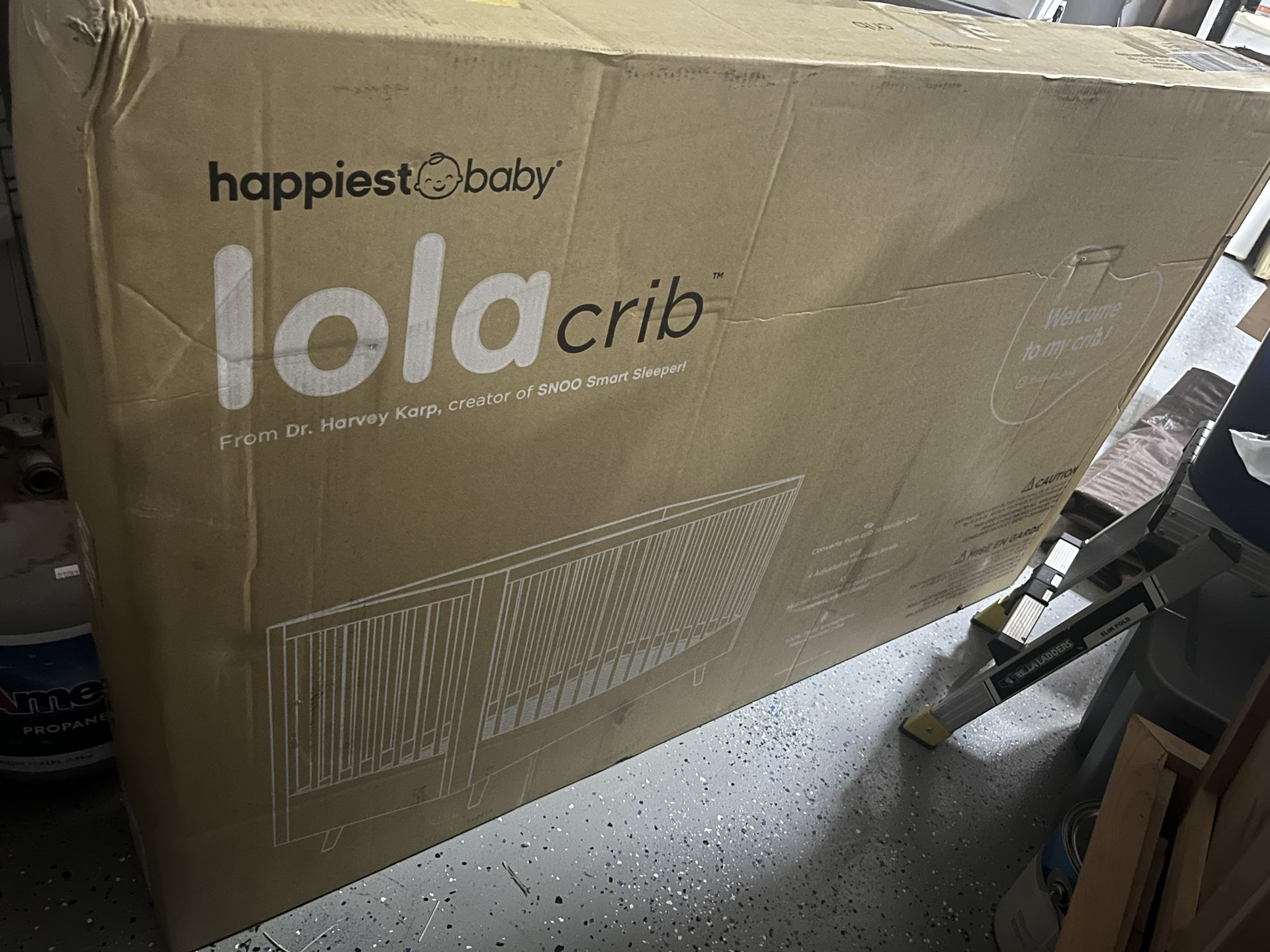Lola Crib - Happiest baby Brand New!