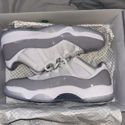 Jordan 11 Low Cement Grey Size 13