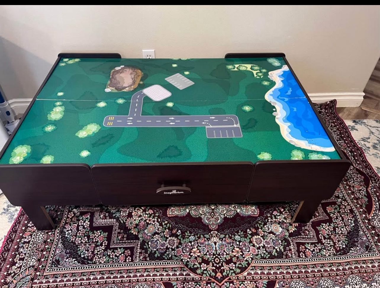 Two drawers Kids Train Table