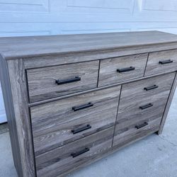 Ashley Furniture Dresser