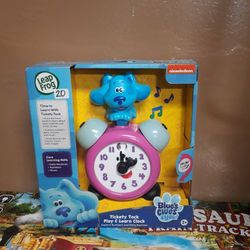 BLUES CLUE'S PLAY & LEARN CLOCK 