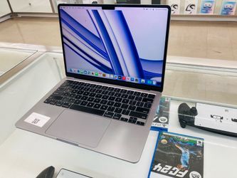 MacBook Air m2 8gb ram 256gb ssd