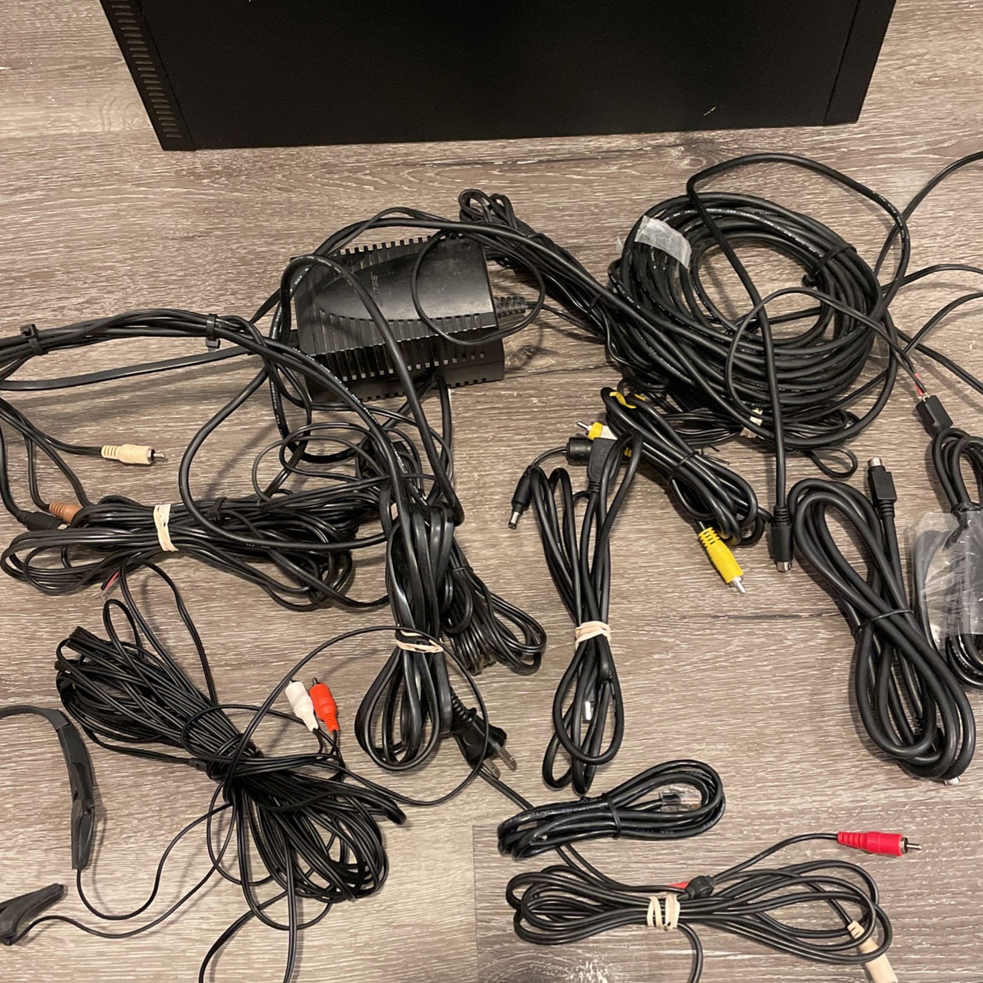 BOSE Lifestyle AV18 Media Center PS28 III Home Theater System With Cables