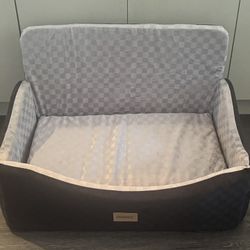 BRAND NEW JOEJOY Dog Car Seat for Medium/Large Dogs - Reversible Dual-Sided Travel Dog Car Bed with Memory Foam, Washable Pet Booster Seat for Dogs up